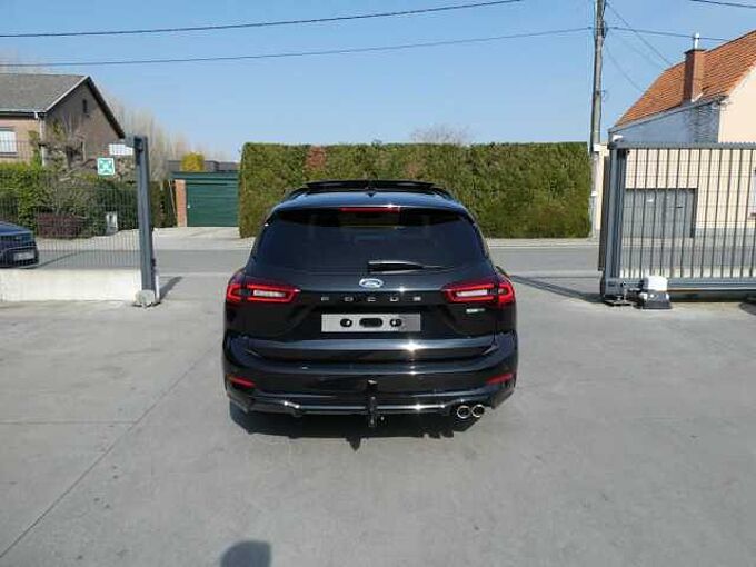 Ford Focus Break 1.0 i MHEV 155pk Automaat ST-Line Pano Trekhaak  6km stockwagen (46257)
