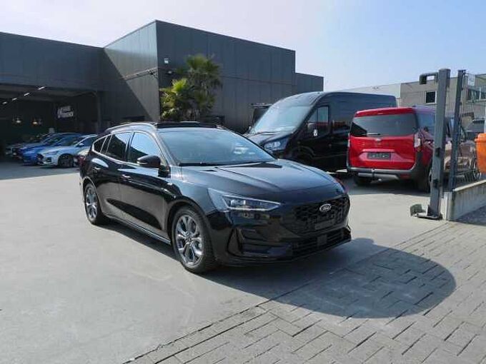 Ford Focus Break 1.0 i MHEV 155pk Automaat ST-Line Pano Trekhaak  6km stockwagen (46257)