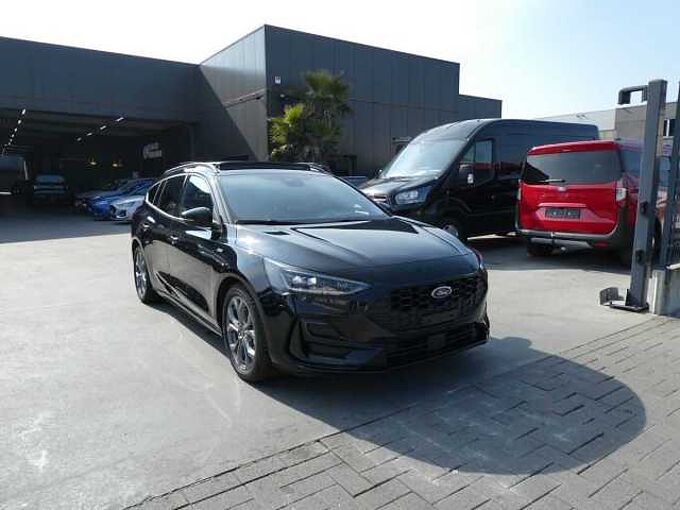 Ford Focus Break 1.0 i MHEV 155pk Automaat ST-Line Pano Trekhaak  6km stockwagen (46257)