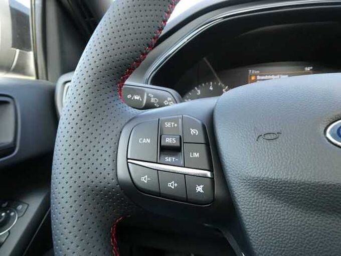 Ford Focus Break 1.0 i MHEV 155pk Automaat ST-Line Pano Trekhaak  6km stockwagen (46257)