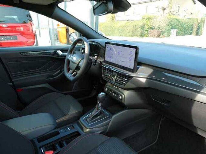 Ford Focus Break 1.0 i MHEV 155pk Automaat ST-Line Pano Trekhaak '24 6000km (29934)