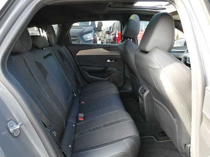 Peugeot 308 Break 1.2 i 130pk Automaat GT Pano 360&deg; Cam Leder ACC BLIS (22329)