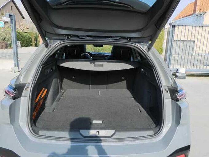 Peugeot 308 Break 1.2 i 130pk Automaat GT Pano 360&deg; Cam Leder ACC BLIS (22329)