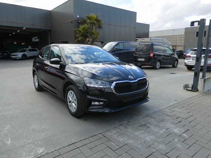 SKODA Fabia 1.0 TSi 110pk Automaat Business '24 22000km (38204)