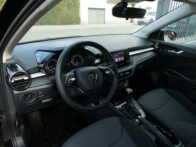 SKODA Fabia 1.0 TSi 110pk Automaat Business '24 22000km (38204)