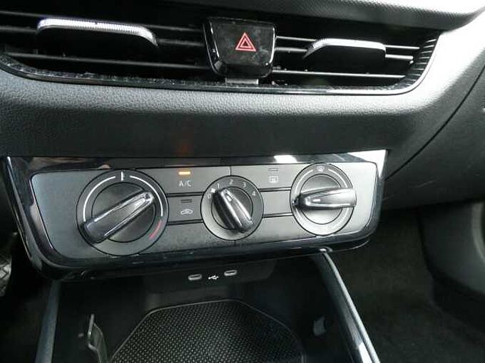 SKODA Fabia 1.0 TSi 110pk Automaat Business '24 22000km (38204)