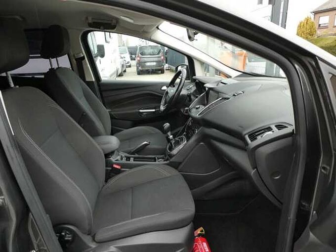 Ford C-Max 1.5 TDCi 95pk Business Luxe Trekhaak '17 137000km (30791)