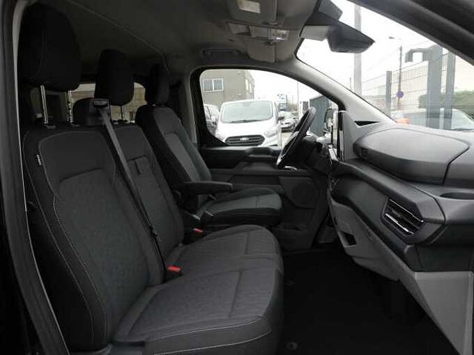 Ford Transit Custom L2 Multi-Use 6pl 2.0 TDCi 170pk Automaat Limited Luxe STOCK 19km (25899)