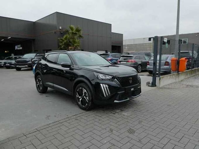 Peugeot 2008 1.2 i benzine 100pk Allure Luxe '25 26000km (62990)