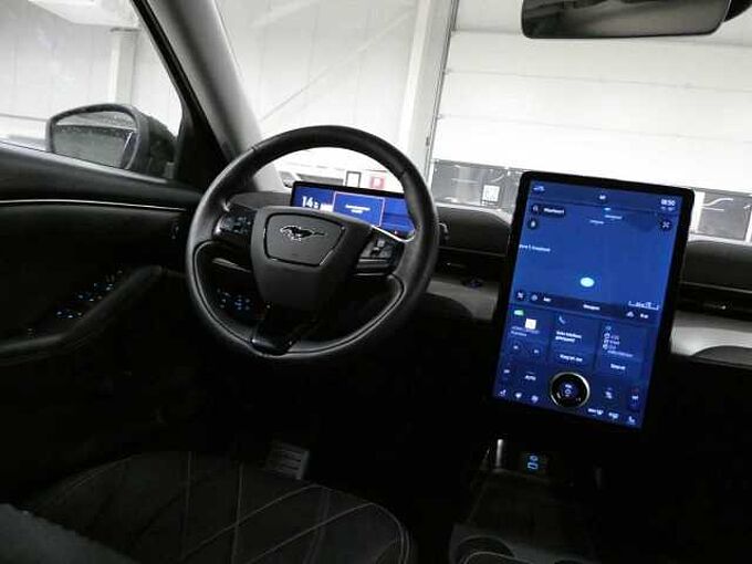 Ford Mustang MACH-E RWD 76KWh 269pk Full Option '21 23000km (31952)