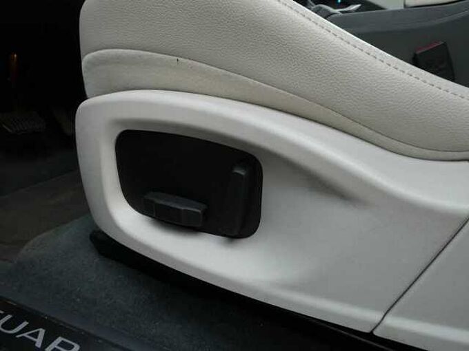 Jaguar E-Pace 2.0D 150pk Automaat AWD Leder Pano Camera '20 89000km (87993)