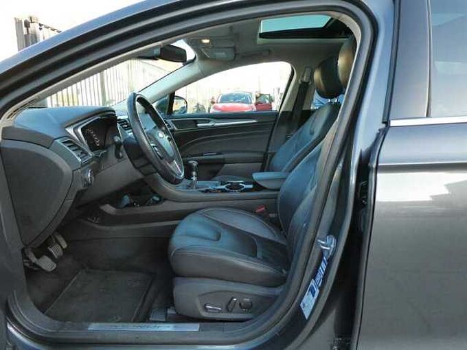 Ford Mondeo Break 1.6 TDCi 115pk Titanium Open Dak Leder '16 144000km (81848)