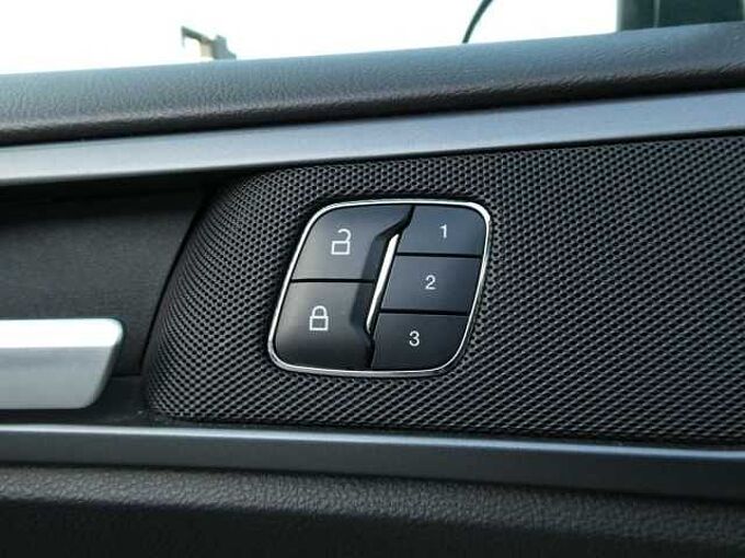 Ford Mondeo Break 1.6 TDCi 115pk Titanium Open Dak Leder '16 144000km (81848)