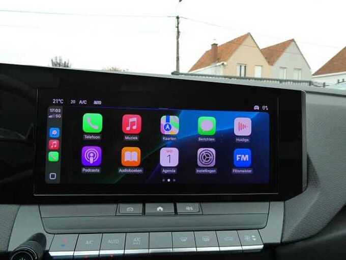 Opel Astra 1.2 i benzine 110pk Business 5d '23 49000km (01819)