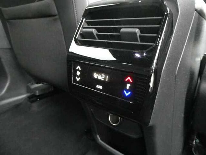 Peugeot 5008 1.2 i MHEV automaat 145pk 7 plaatsen Allure Camera '25 31000km (36684)