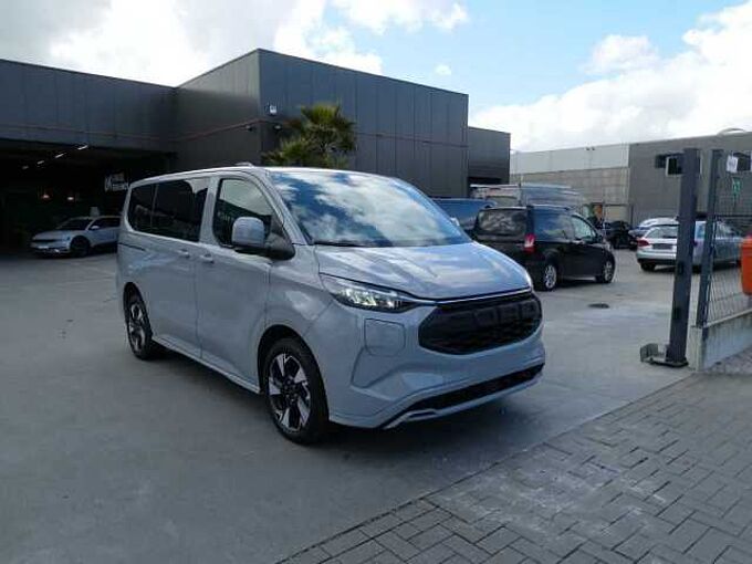 Ford Transit Custom L1 Multi-Use SPORT Raptor 5pl 2.5 i PHEV 233pk Automaat (14475)