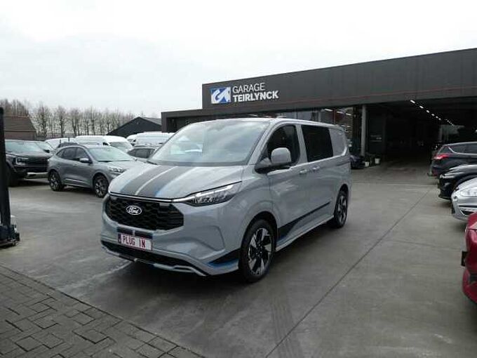 Ford Transit Custom L1 Multi-Use SPORT 5pl 2.5 i PHEV 233pk Automaat STOCK (18845)
