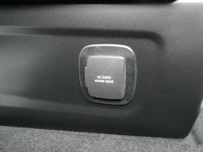 Ford Transit Custom L1 Multi-Use SPORT 5pl 2.5 i PHEV 233pk Automaat STOCK (14469)