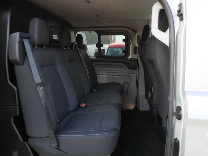 Ford Transit Custom DCAB L2 5 plaatsen 2.0D 170pk Automaat Limited BLIS ACC STOCK (17651)
