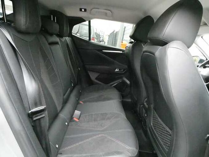 DS DS4 1.2 i 130pk Automaat Performance Line + Camera BLIS ACC Trekhaak (21156)