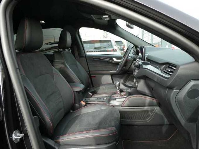 Ford Kuga ST-Line X 1.5 i 150pk ACC BLIS Trekhaak '22 12000km(60807)