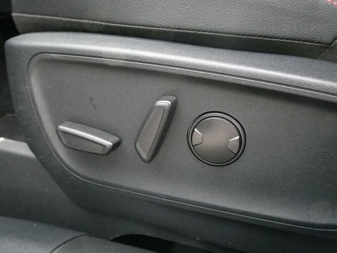 Ford Kuga ST-Line X 1.5 i 150pk ACC BLIS Trekhaak '22 12000km(60807)