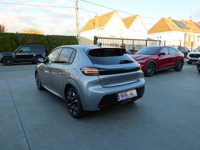 Peugeot 208 1.2 i benzine 100pk Allure '24 360&deg;camera BLIS ACC 14000km (81188)