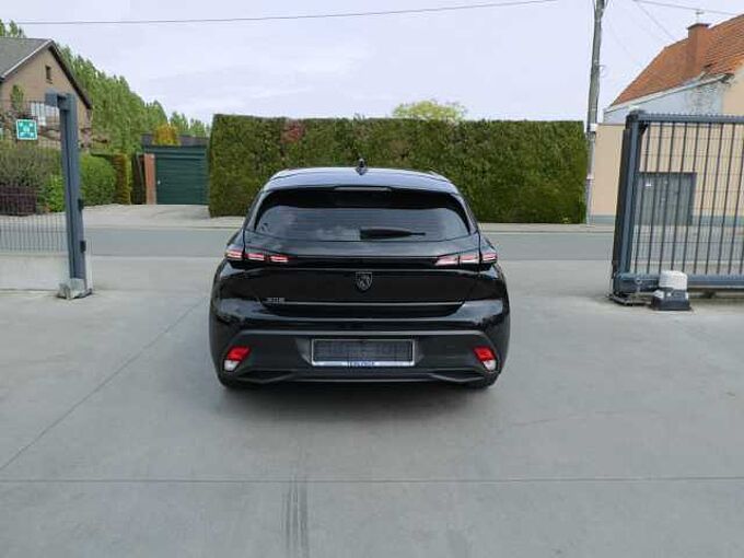 Peugeot 308 1.2 i benzine 110pk Business Camera 5d '22 53000km (17853)