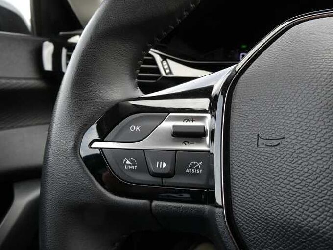 Peugeot 308 1.2 i benzine 110pk Business Camera 5d '22 53000km (17853)