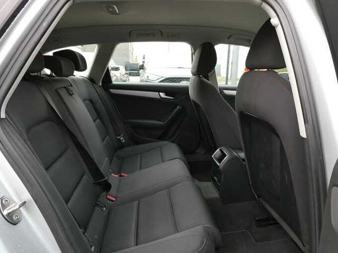 Audi A4 Avant 1.8 TFSi 120pk Business '10 191000km (12626)