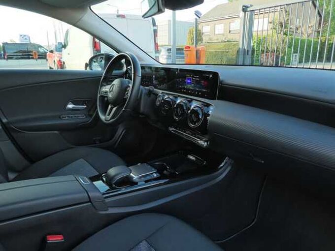 Mercedes-Benz A180 1.3 i 136pk Automaat Sport Business Camera '20 104000km (78311)