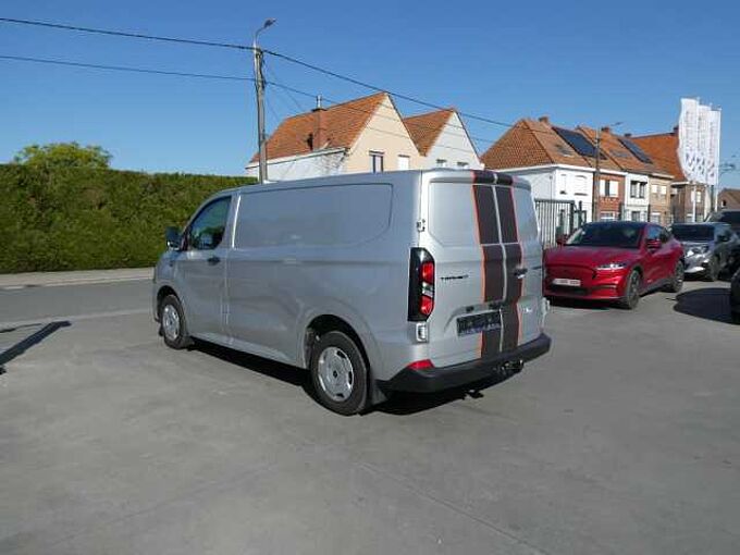 Ford Transit Custom L1 2.0 TDCi 136pk 3pl Trend Trekhaak Camera '24 10000km (56526)