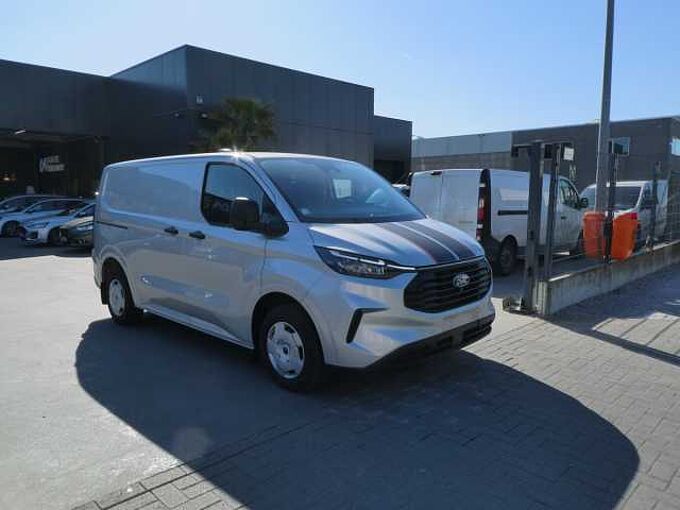 Ford Transit Custom L1 2.0 TDCi 136pk 3pl Trend Trekhaak Camera '24 10000km (56526)