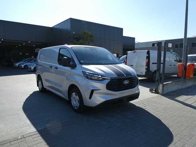 Ford Transit Custom L1 2.0 TDCi 136pk 3pl Trend Trekhaak Camera '24 10000km (56526)