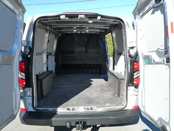 Ford Transit Custom L1 2.0 TDCi 136pk 3pl Trend Trekhaak Camera '24 10000km (56526)