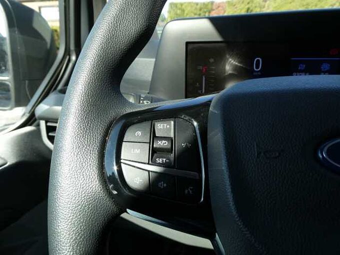 Ford Transit Custom L1 2.0 TDCi 136pk 3pl Trend Trekhaak Camera '24 10000km (56526)