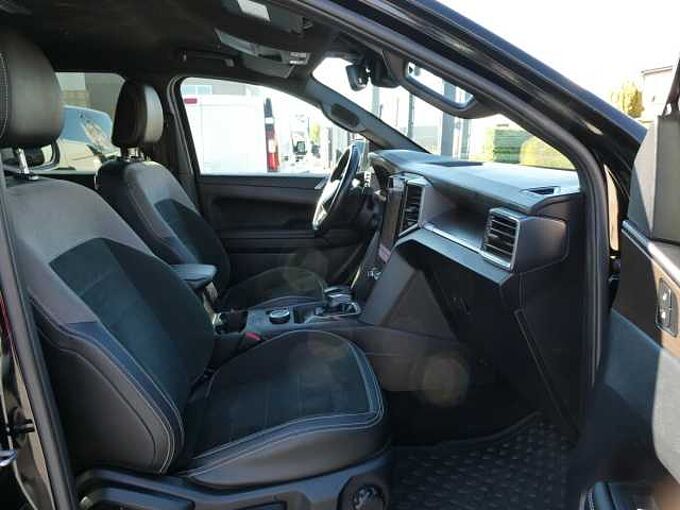 Volkswagen Amarok 2.0D 205pk Automaat Style 4x4 Rolluik Full '24 51000km (14374)