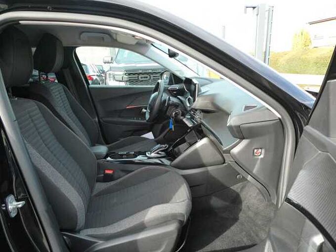 Peugeot 2008 1.2 i 130pk Automaat Style Camera '22 61000km (46209)