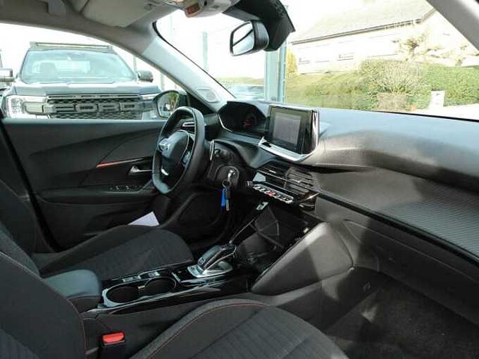 Peugeot 2008 1.2 i 130pk Automaat Style Camera '22 61000km (46209)