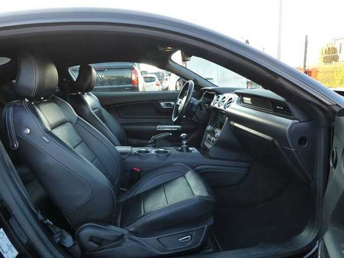 Ford Mustang Coupe 2.3 i 290pk Black Edition Sport '18 52000km (33915)