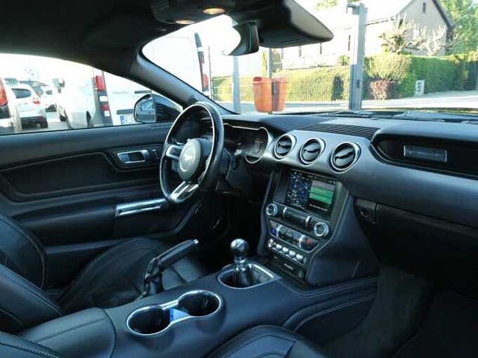 Ford Mustang Coupe 2.3 i 290pk Black Edition Sport '18 52000km (33915)