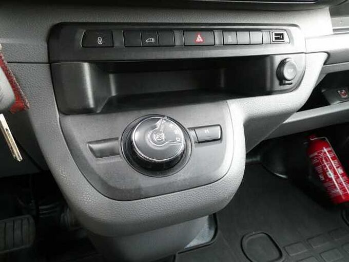 Citroen Jumpy L2 2.0 HDi 180pk Automaat 3pl Business Camera '17 (22094)