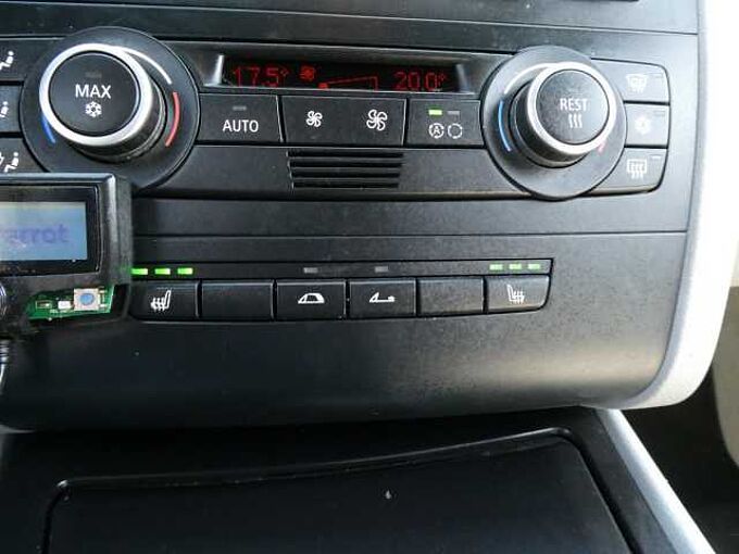 BMW 118D Cabrio 2.0D 136pk Automaat Business Luxe Leder '09 158000km (87800)