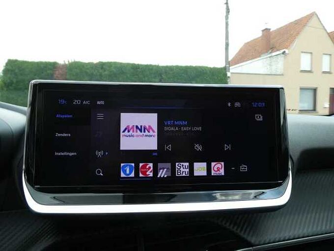 Peugeot 2008 1.2 i benzine 100pk Allure 360&deg; Camera BLIS ACC '24 29000km (43930)