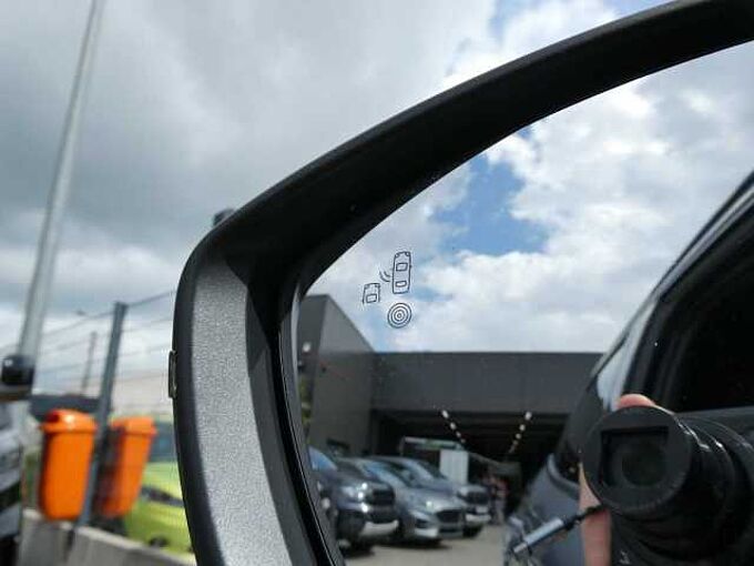 Peugeot 2008 1.2 i benzine 100pk Allure 360&deg; Camera BLIS ACC '24 29000km (43930)