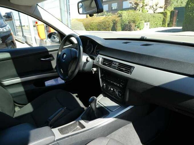 BMW 318i Break 2.0 i 140pk Business Sport Pano '08 141000km (50623)