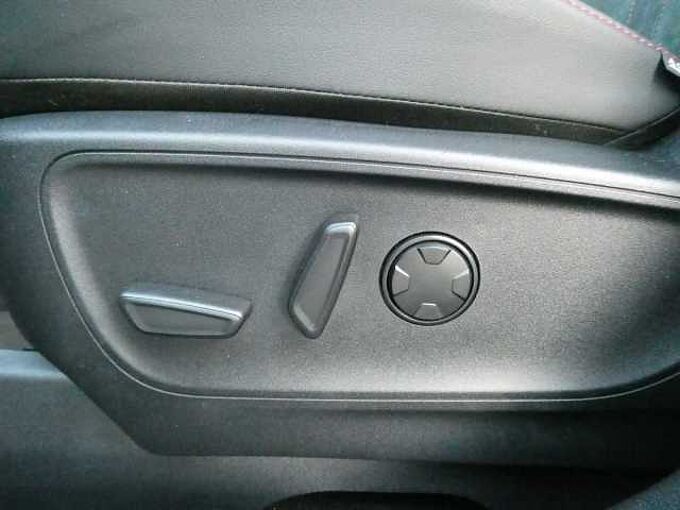 Ford Kuga ST-Line X 2.5 i PHEV 243pk ACC BLIS 360° Cam '25 (41321)