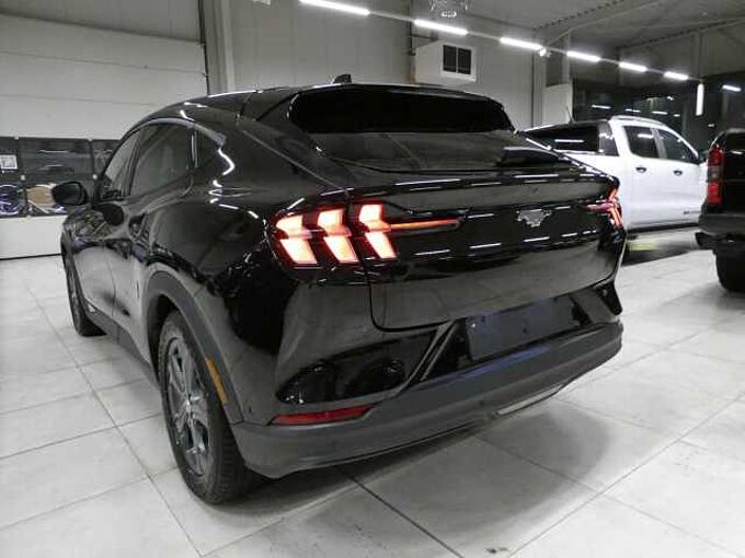 Ford Mustang MACH-E RWD 76KWh 269pk Full Option '21 23000km (31952)