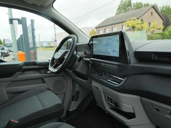 Ford Transit Custom L2 Multi-Use 6pl 2.0 TDCi 170pk Automaat Limited Luxe STOCK (25905)