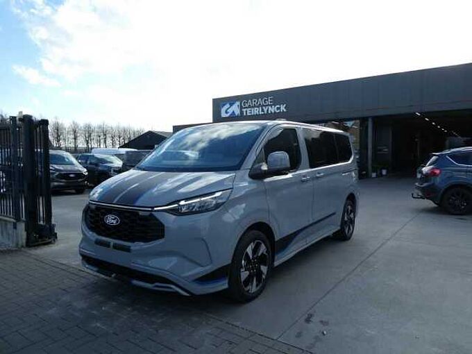 Ford Transit Custom L1 Multi-Use SPORT 5pl 2.5 i PHEV 233pk Automaat STOCK (03914)